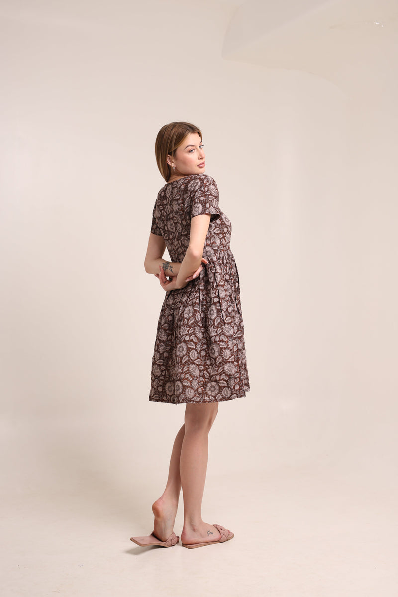 Linen Casual A-line dress with round neckline