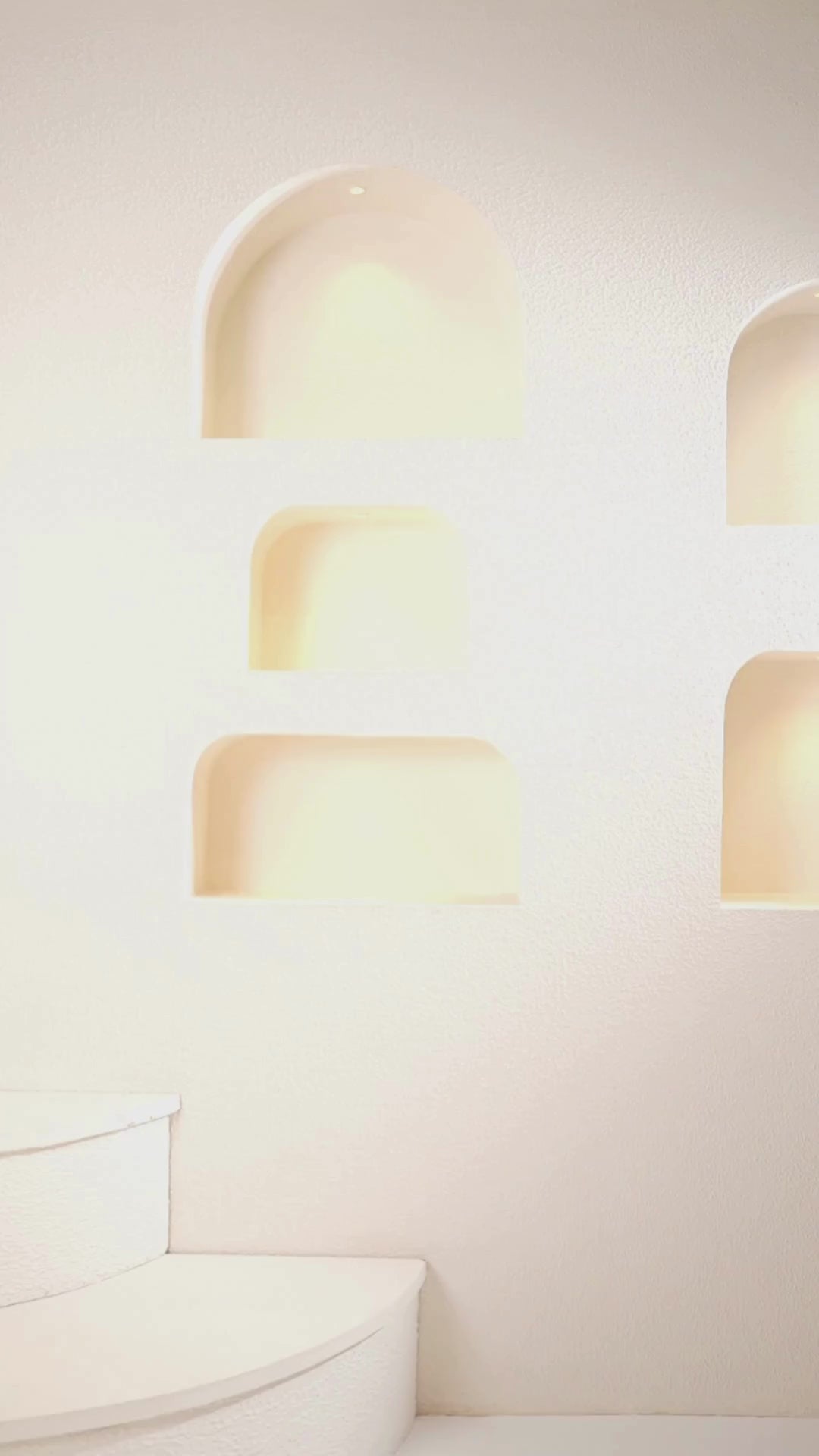 Video showcasing a flowing linen wrap dress, highlighting its elegant and versatile style in motion.