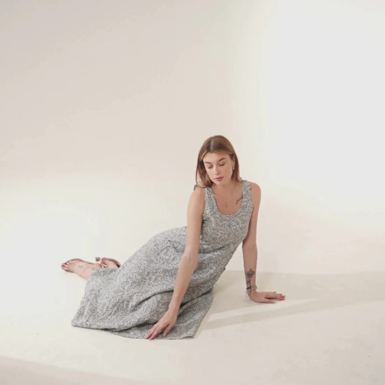 Video showcasing women in motion, highlighting the comfort and style of linen clothing for women.